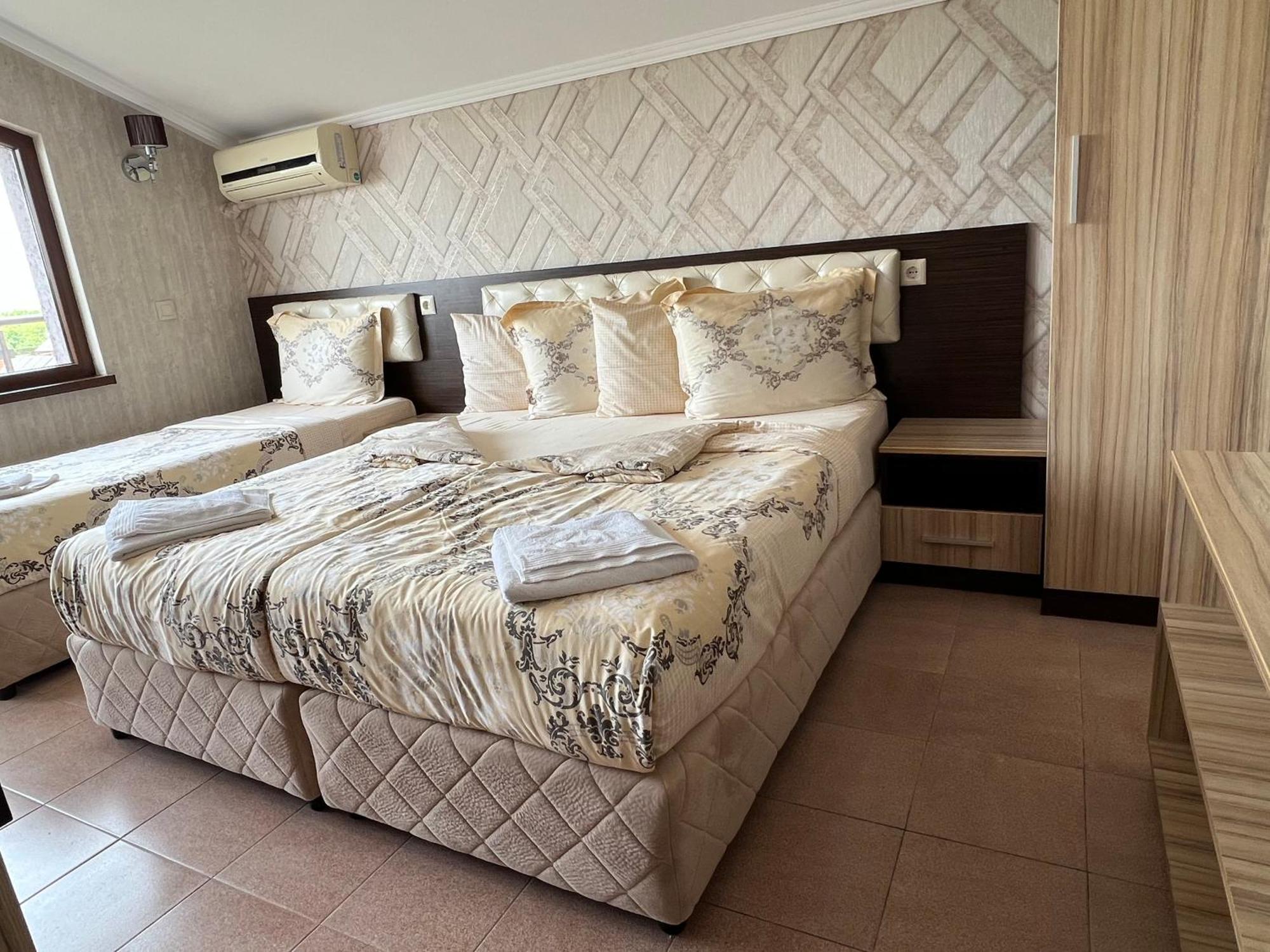 Hotel Lazur Kiten  Luaran gambar